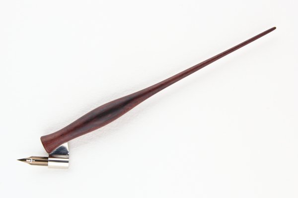 Oblique pen holder made of Katalox wood