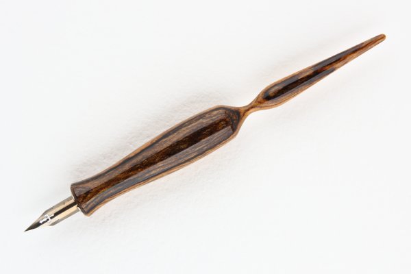 Pocket straight pen holder made of Bocote wood