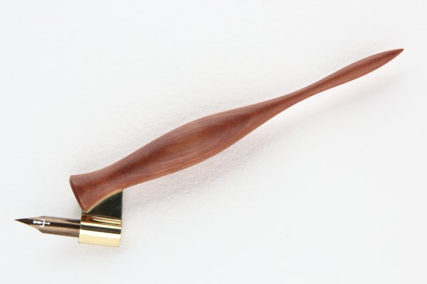 Oblique pen holder made of Rowan wood